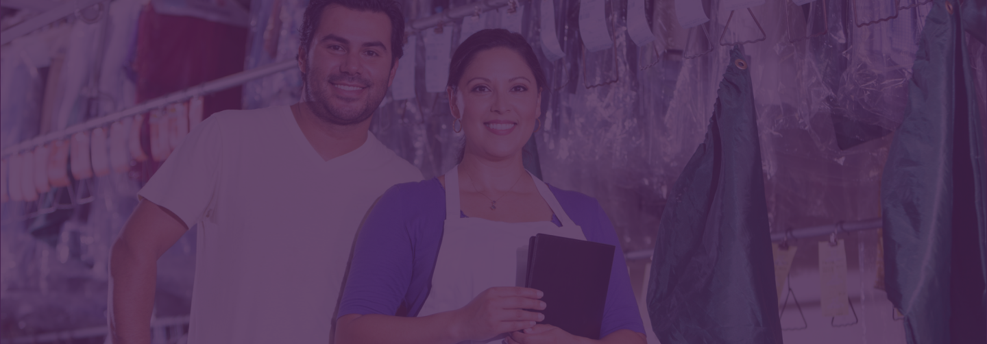 imagen personas en un  lavaseco